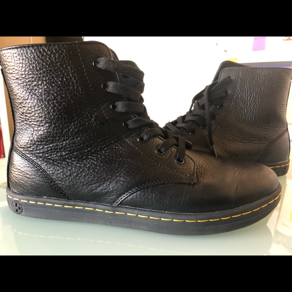 Dr. Martens Leyton Combat Boots